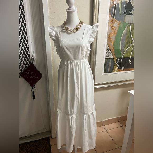 AQUA WHITE DRESS SIZE M 100% cotton. - Picture 1 of 16